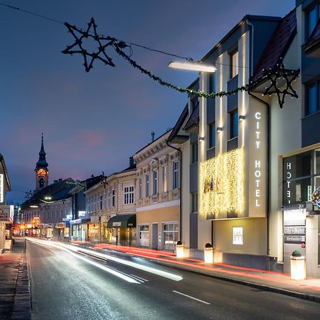 City Hotel Stockerau Exteriör bild